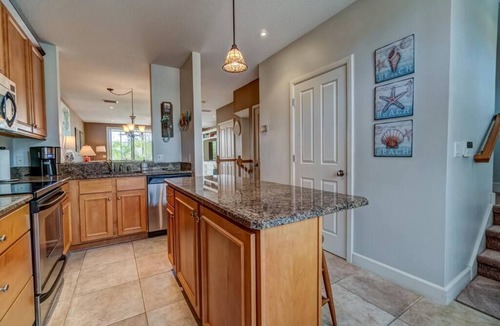 Bradenton Beach House | Bradenton Beachfront Getaway ~ Heated Pool~ HotTub