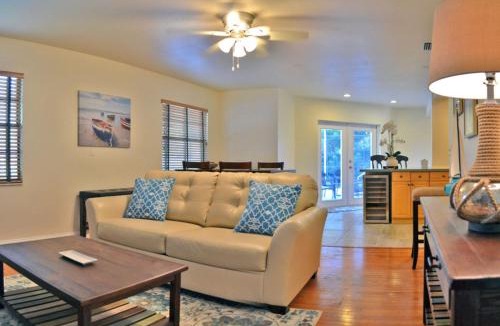 Palma Sola House | Bradenton Lakefront Home 1903