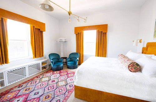 Central Oklahoma City Hotel | Bradford House, Oklahoma City North, a Member of Design Hotels