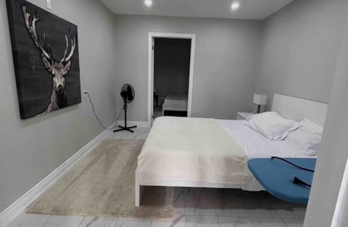 Bradford West Gwillimbury House | Bradford Luxe Haven S