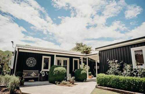 Taumarunui Bed & Breakfast | Bradleys Garden Bed and Breakfast