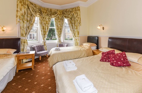 Gifford House | Brae Guesthouse