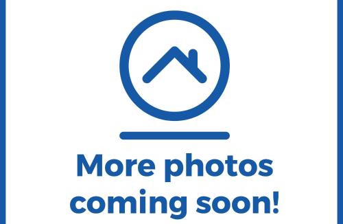 Glastonbury House | Braeburn Lodge