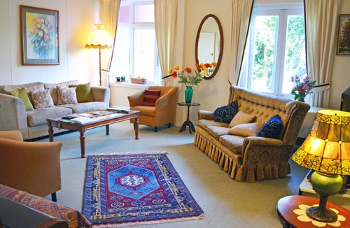 Whanganui Hostel | Braemar House B&B and YHA Hostel