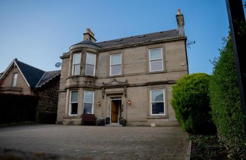 Irvine House | Braidmead House