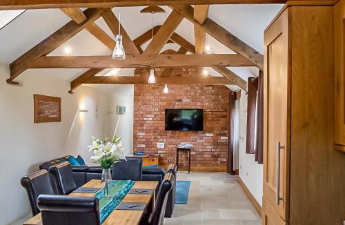 Wotton-under-Edge House | Bramble Barn
