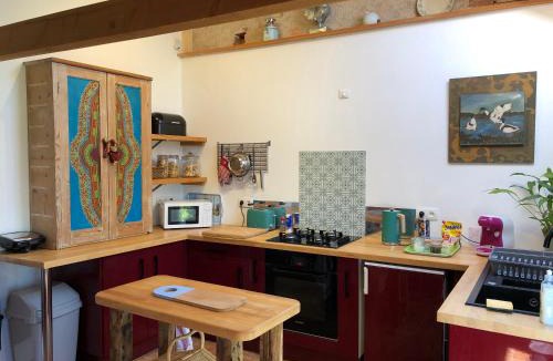 Saint-Didier-en-Donjon House | Bramble cottage