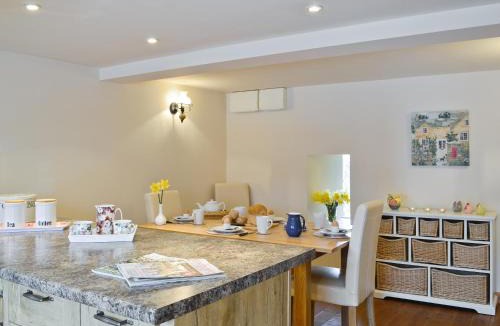 Redbrook House | Bramble Cottage