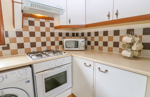 Swadlincote Cottage | Bramble Grange