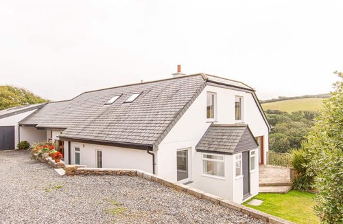 Crackington Haven House | Bramble Hill, close to Crackington Haven beach