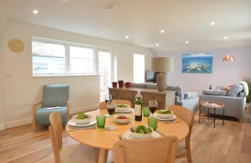 Long Melford House | Bramertons Nest, Long Melford