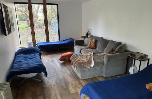 New Ash Green Resort | Bramley Barn