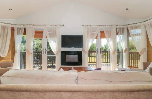 Puxton Cabin | Bramley Lodge - Weston-super-Mare