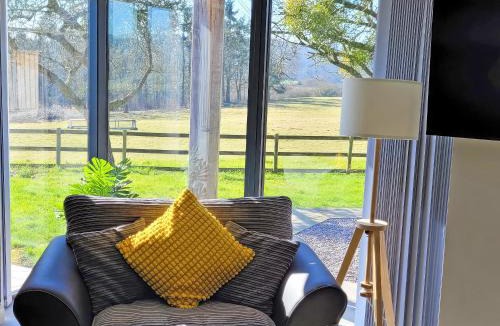 Wotton-under-Edge House | Bramley Lodge - Uk47874