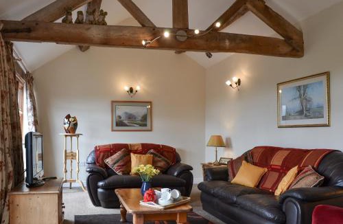 Longtown House | Brampton Hill Farm Cottage