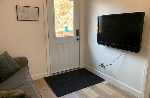 Kingston House | Brand New 2 Bedroom Downtown Kingston
