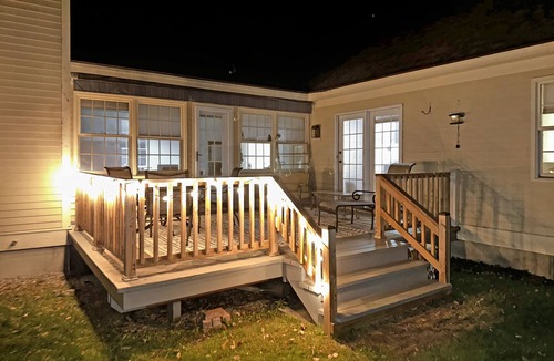 East Haven  Rutland County Apartment | BRAND NEW 20 min to Killington! Indoor garage, furnished, renovated, fast Wifi!