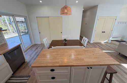 South Bruce Peninsula Cottage | Brand New 2026 Country Cottage !