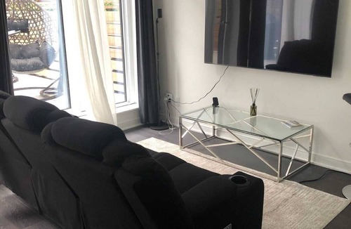 West Don Lands Condo | BRAND NEW 3BD+3 LOFT IN HISTORIC DISTILLERY DISTRICT