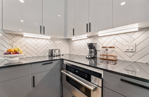 Greater East End House | Brand new 3BR 2,5BA townhouse with Hot Tub