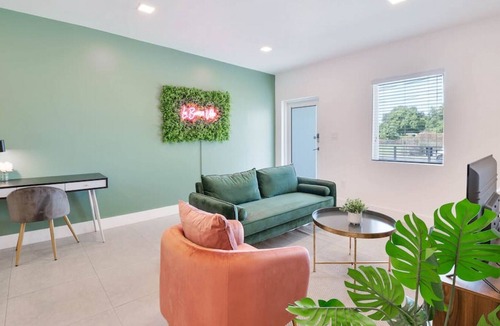 Buena Vista House | Brand New! 4-Bd 2.5-Bth Home Design District