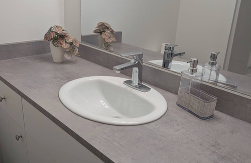 Saskatoon House | Brand New Affordable 3 Bedroom suite