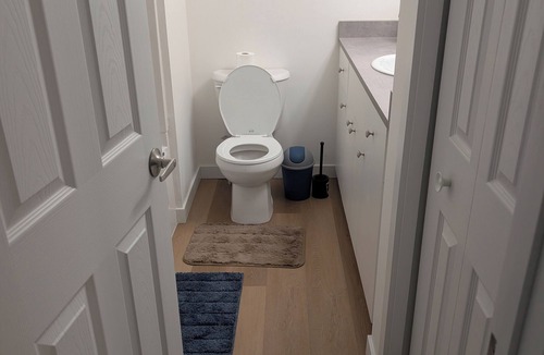 Saskatoon House | Brand New Affordable 3 Bedroom suite