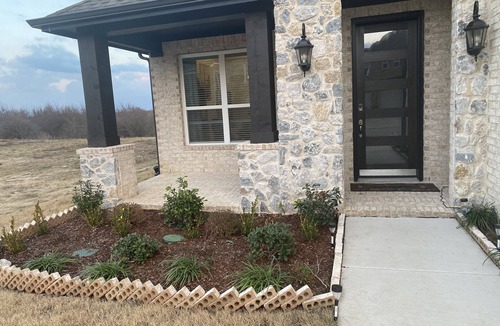 Little Elm House | Brand New and Luxury for quiet stays and get aways .