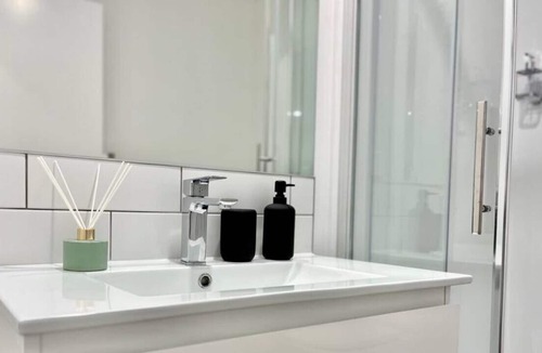 Hamilton North House | Brand New and Ready for You