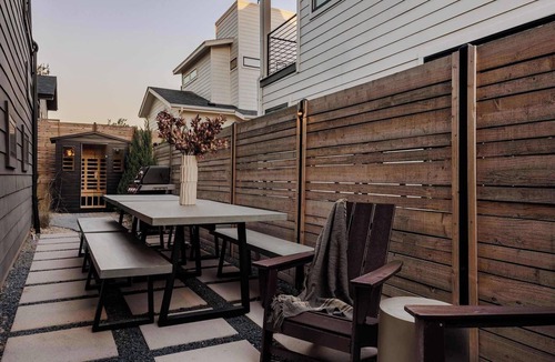 East MLK House | Brand New Austin Retreat | Hot Tub + Balcony Suite