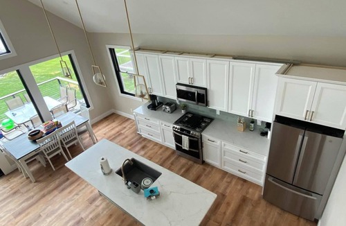 Lakeville House | BRAND NEW! BUILT IN 2025! SLEEPS 14!