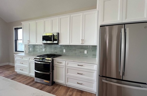 Lakeville House | BRAND NEW! BUILT IN 2025! SLEEPS 14!