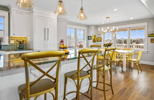 Avalon House | Brand new (built in 2022) family friendly luxury home with six ensuite bedrooms plus a powder room. Sleeps 14 people.