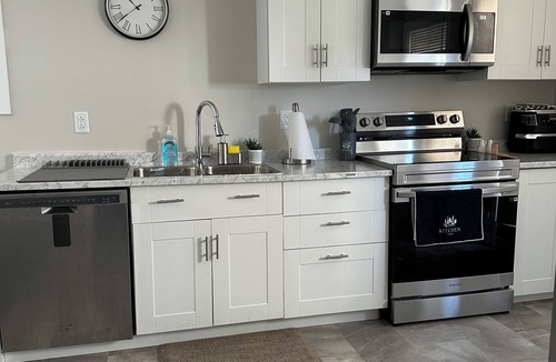 Conception Bay South House | Brand new, modern & spacious place n to stay & explore NL’s scenic coastline.