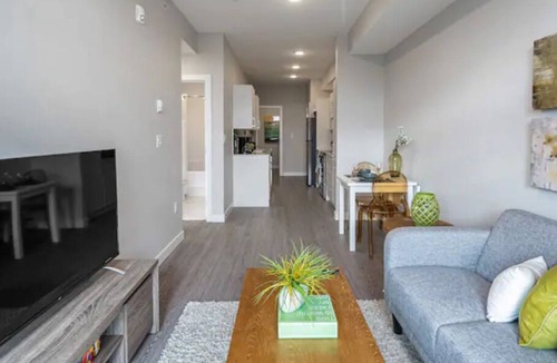 Hillhurst Condo | BRAND NEW! CHIC 1 BED/1BATH | MINS FROM DOWNTOWN