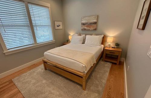 Off Broadway House | Brand New Construction! 3 Unit5 Bed Property