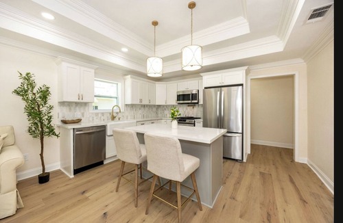 Mid City South Cottage | Brand New Cozy Cottage