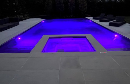 Quioque House | Brand New Custom Modern Barn 5-bedroom house and pool in Westhampton Beach