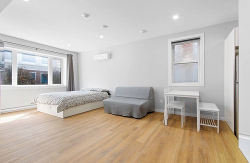 Hull Apartment | brand new downtown unit#9