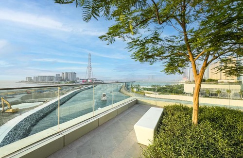 Dubai Marina Apartment | Brand New! Dubai Eye & JBR Beach Panorama!