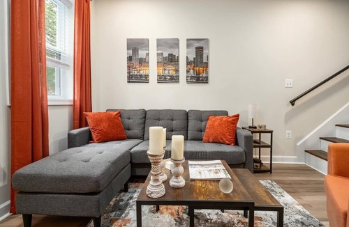 Upper Fells Point House | Brand New Fells Point Row Home Near Hopkins Patterson Park Excellent Location
