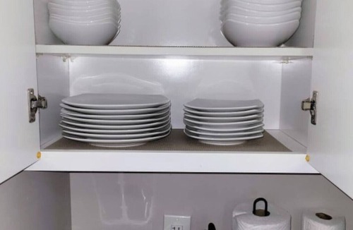 West Seneca House | Brand new furniture with parking