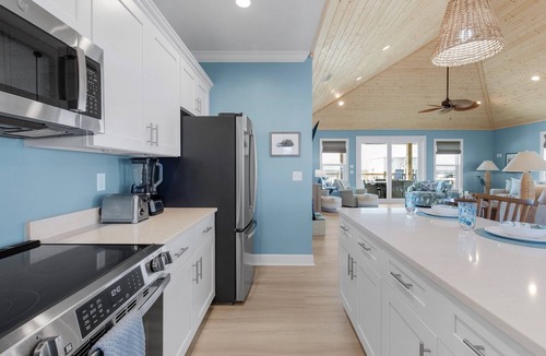 Dauphin Island House | Brand New~Heated Pool~Quarter Deck