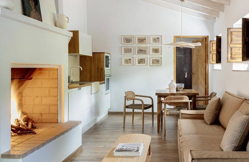 Guadalupe Apartment | Brand new historic villa with swimming pool.14 people