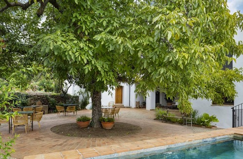 Guadalupe Apartment | Brand new historic villa with swimming pool.14 people