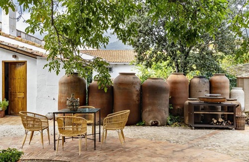 Guadalupe Apartment | Brand new historic villa with swimming pool.14 people