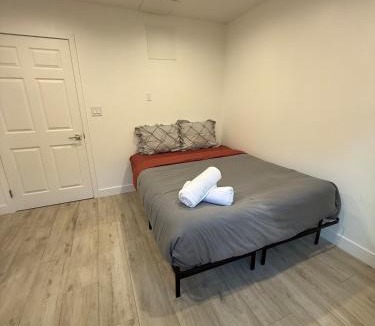 Woodland Hills House | Brand New Home, Great Location, Monthly Discounts