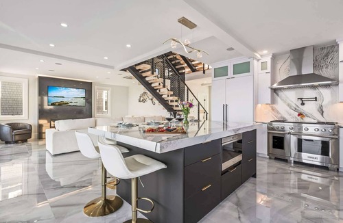 Wells House | Brand New Home | Oceanfront | Hottub