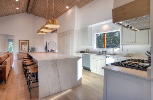 Columbine Lake House | Brand New Home on 2 Acres - Amazing Deck/Views - Hot Tub/BBQ/Fire Table/AC