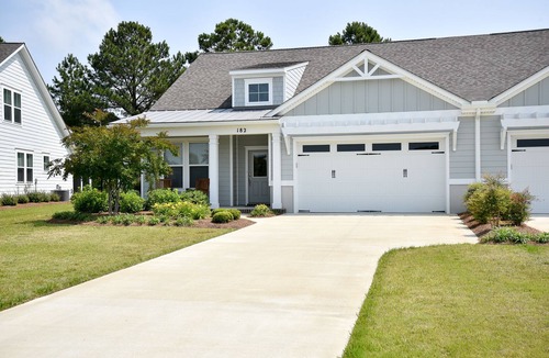 Cape Charles Villa | BRAND NEW immaculate villa